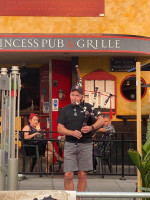 Princess Pub outside