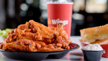 Epic Wings food