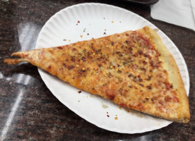 Carlo’s Pizza Of Port Washington food