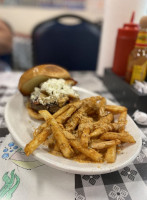 Brooks Burgers inside