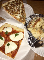 San Gennaro's Pizza food