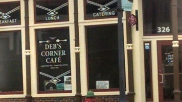 Deb's Corner Cafe outside