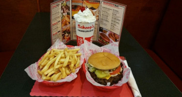 Schoop's Hamburgers food