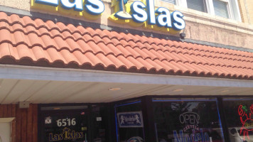 Las Islas Berwyn food