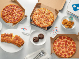 Domino's Pizza food