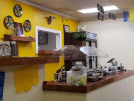 Chavelita's Taqueria food