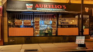 Aurelio's Pizza outside