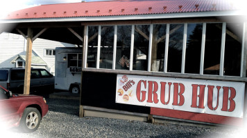 Bill's Grub Hub outside