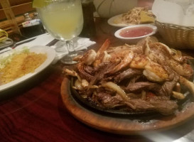 Dos Copas Mexican Grill food