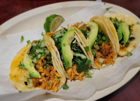 Taqueria El Amigo inside