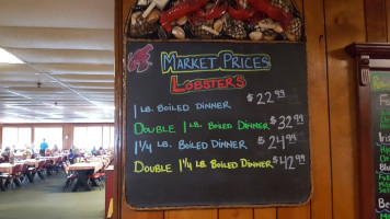 Newick's Lobster House menu