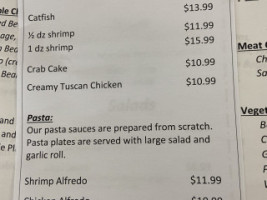 Chas' Lunch Box Diner menu