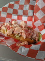 Gateway Lunts Lobster Pound food