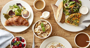 Le Pain Quotidien food