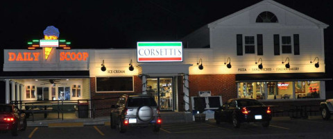 Corsetti's outside