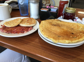 Morning Glory Diner outside