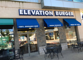 Elevation Burger inside