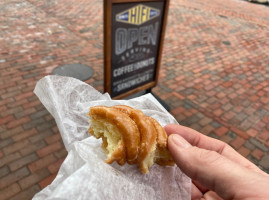 Hifi Donuts food