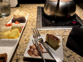 The Melting Pot food