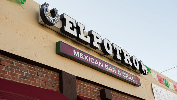 El Potro Mexican Grill food