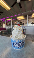 Fosters Freeze food