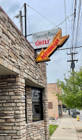 Pleasant Ridge Chili outside