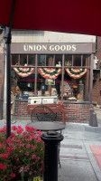 Union Oyster House inside