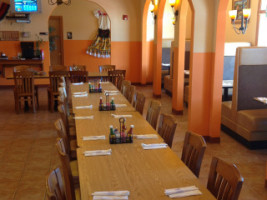 Mariachi's Mexican food