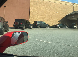 Kroger Bakery outside
