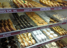 Donna's Donuts food