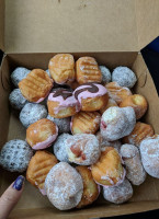 Donna's Donuts food