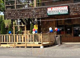 La Mexicana Grill outside