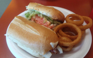 Penny's Pizza Hot Subs food