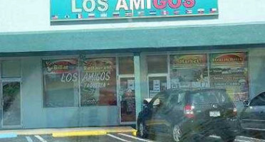 Los Amigos Taqueria outside