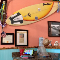 Crackers Island Grille menu