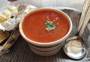 Crackers Island Grille drink