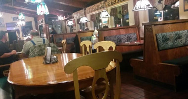 Blue Heron Bistro. inside