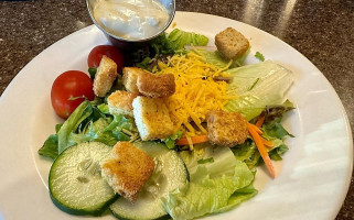 8th Street At The Ivy food