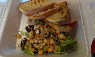 Back Alley Bakery food