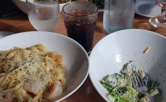 Bolling's Meatery And Eatery drink