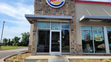 Burger King outside