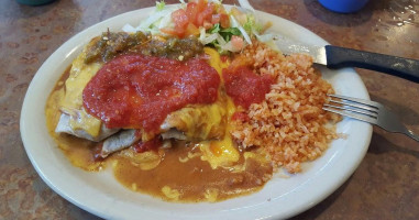 Mama Chole's food