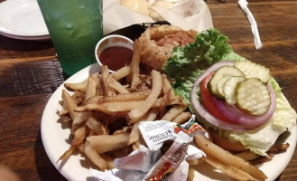 T's Redneck Steakhouse food