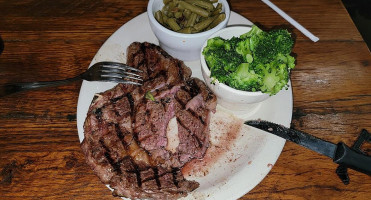 T's Redneck Steakhouse food