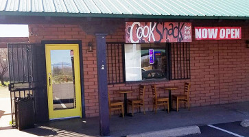 The Oracle Cook Shack outside