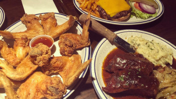 Stans Bar & Lounge food