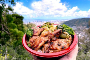 L & L Hawaiian Barbeque food