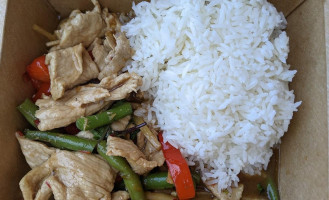 Kao Sook Thai Cuisine food