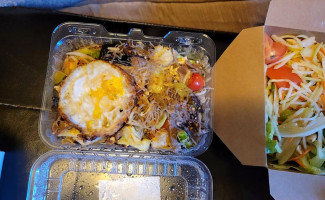 Kao Sook Thai Cuisine food