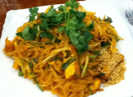 Kao Sook Thai Cuisine food